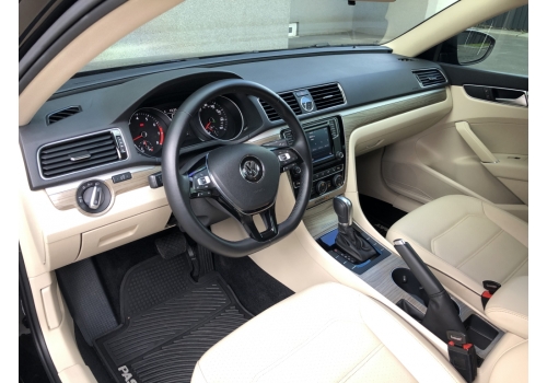 Passat B8 Black: фото - Автопарк «+380Auto»